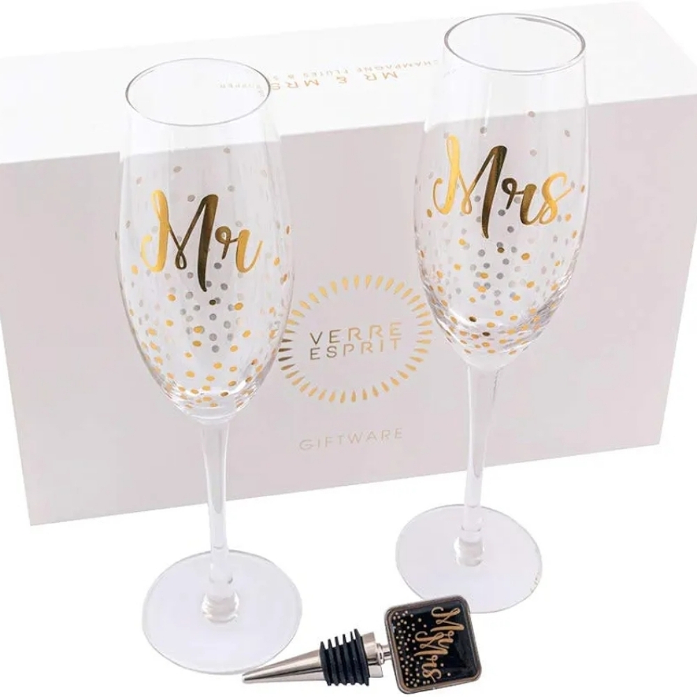Elegant Gold Polka Dot Mr. A D Mrs. Wedding Champagne Flutes And Wine Stopper